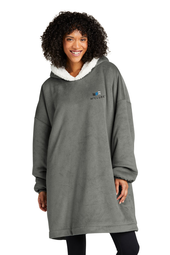 Wearable Blanket: PA Women's Mountain Lodge